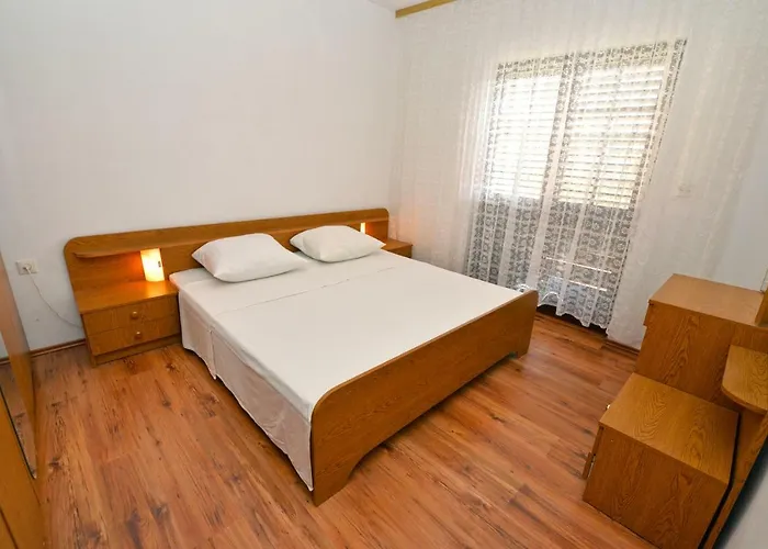 Apartmani Sime Betina (Sibenik-Knin)